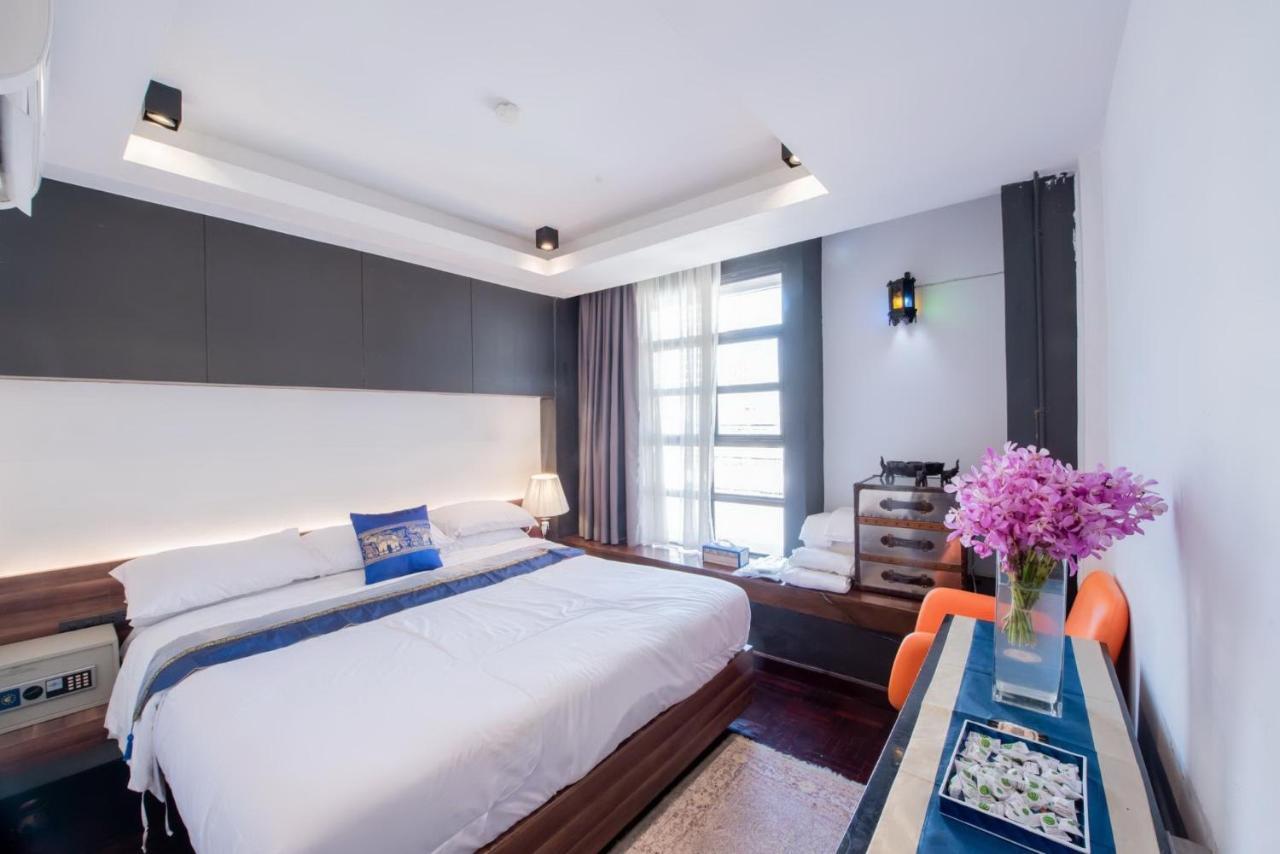 Elixir Hostel Bangkok Bagian luar foto