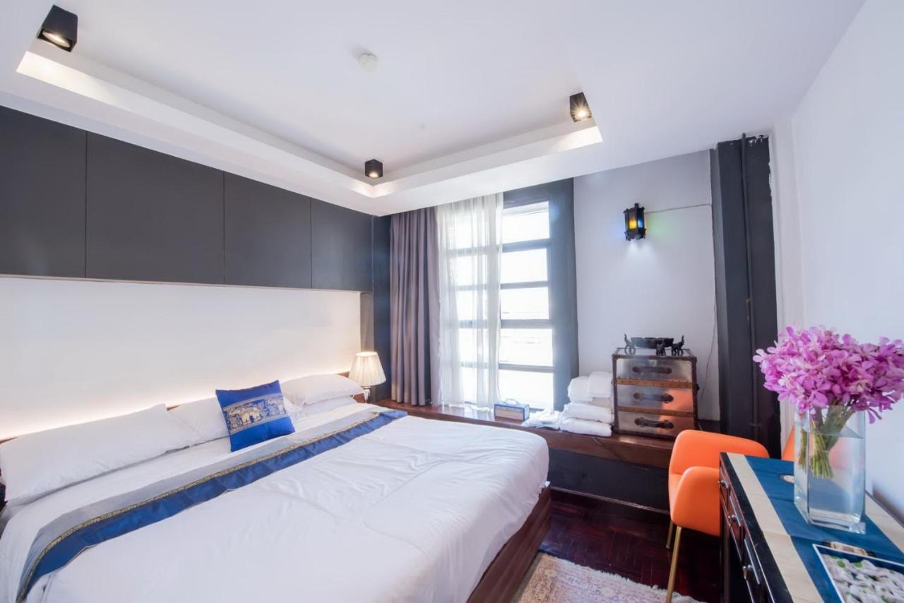 Elixir Hostel Bangkok Bagian luar foto