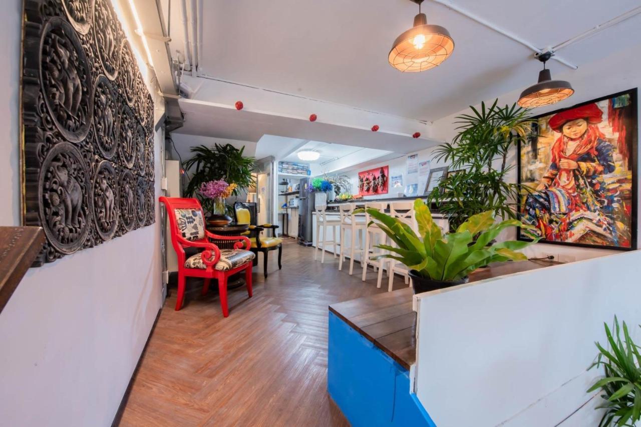 Elixir Hostel Bangkok Bagian luar foto