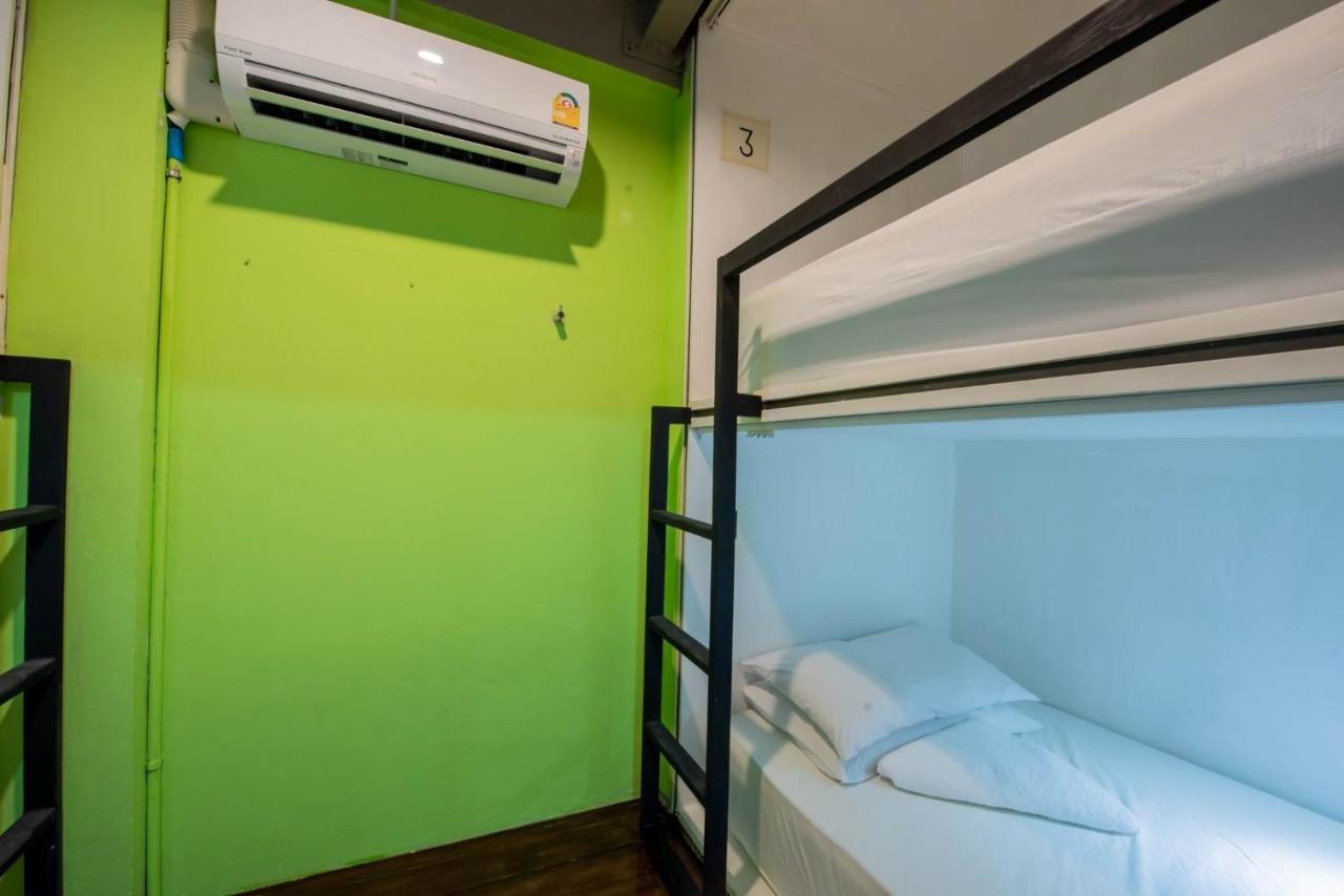Elixir Hostel Bangkok Bagian luar foto